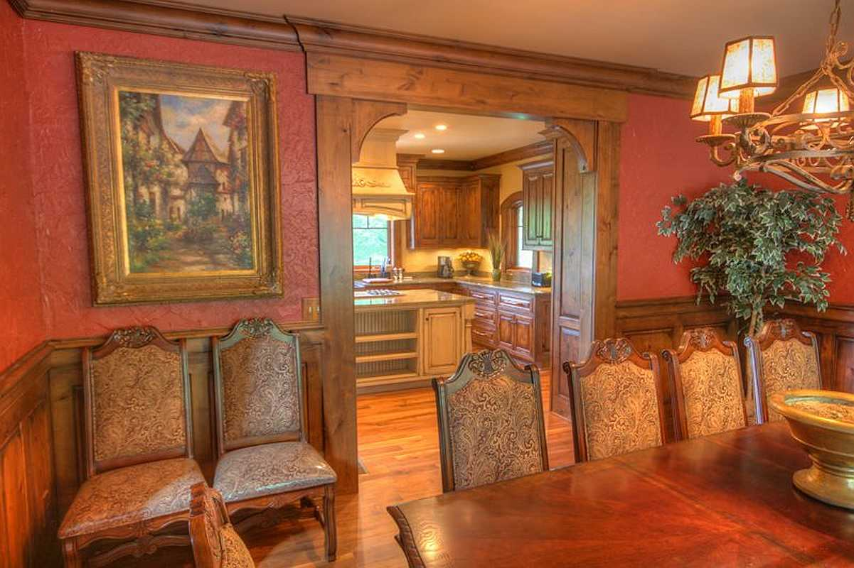 Best finish for your log cabin